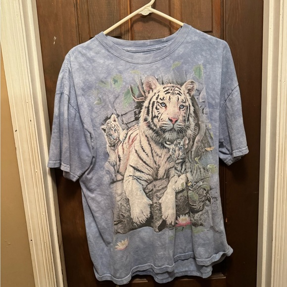 The Mountain Tops - Women’s Short Sleeve XL White Tiger The Mountain Shirt